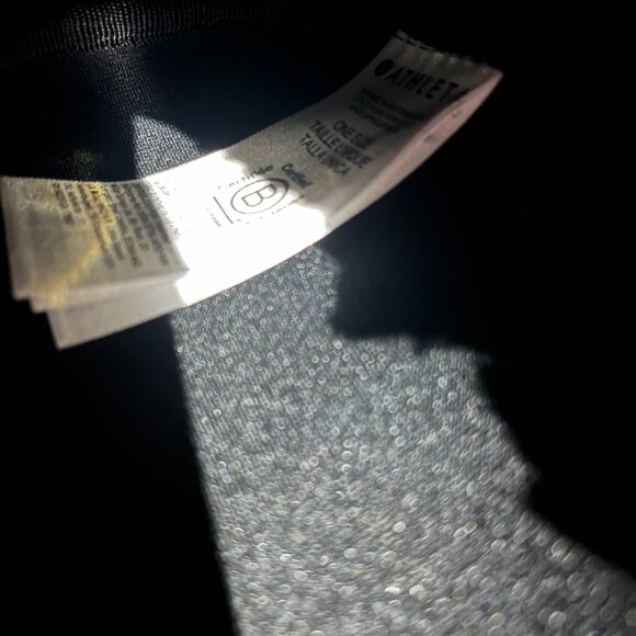 Athleta Revive Zip Pouch - Picture 5 of 7